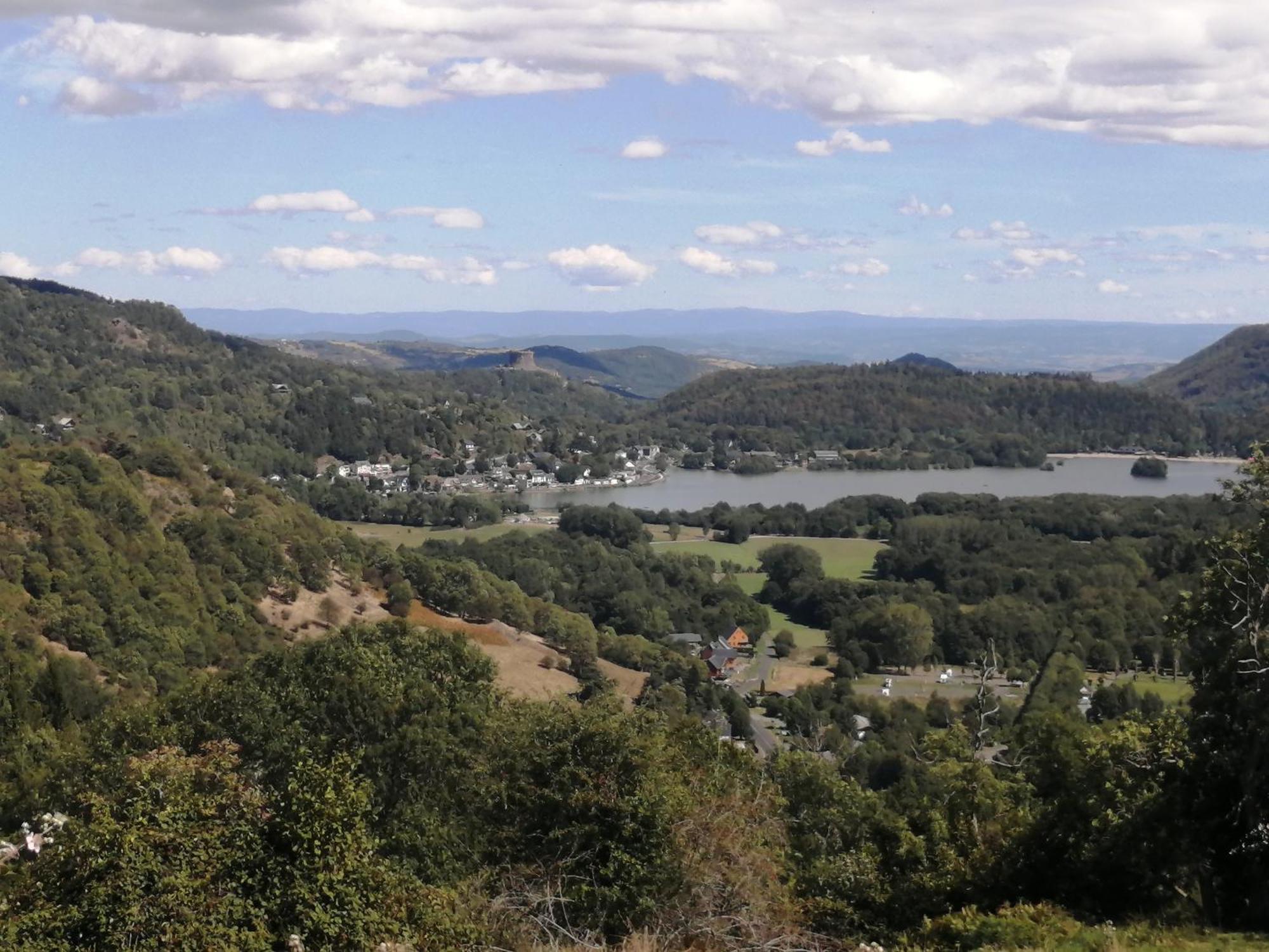 L'Auvergnate Chambon-sur-Lac Zewnętrze zdjęcie